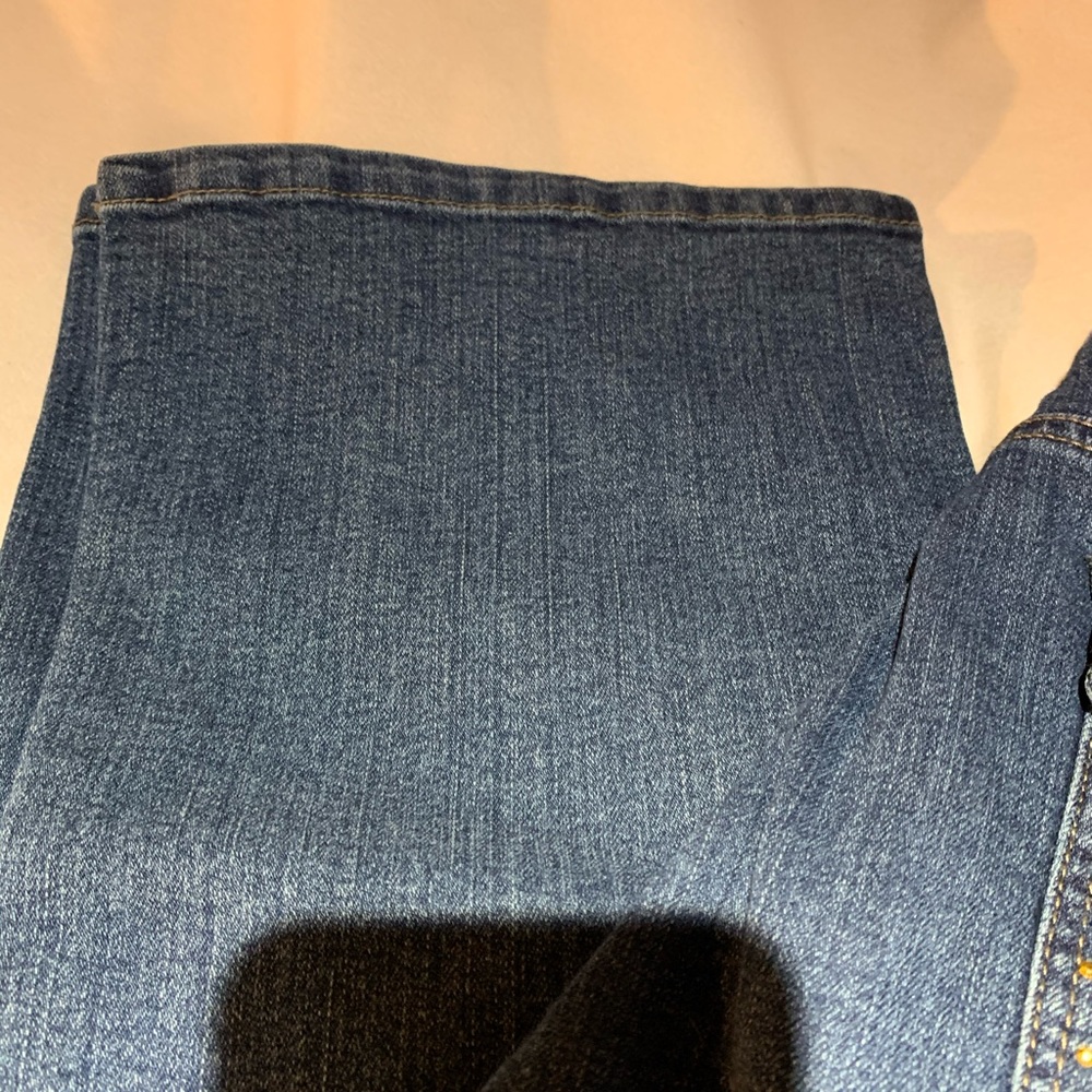 Jeans - Picture 3 of 6